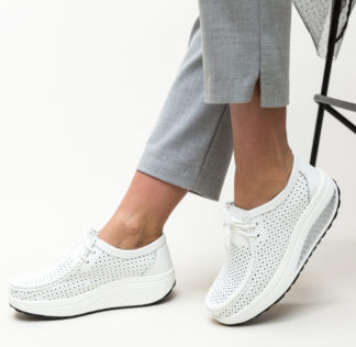 Pantofi de zi albi ieftini fara toc din piele naturala perforata cu sireturi Blanken