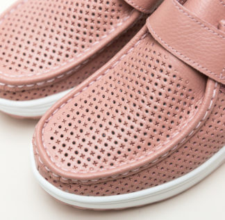 Pantofi casual de primavara roz cu scai din piele naturala perforata Savage