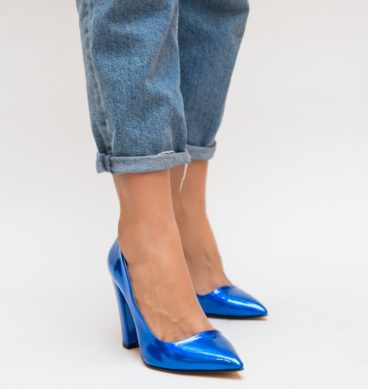 Comanda online Pantofi Dekor Albastri cu toc eleganti.