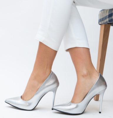 Comanda online Pantofi Selen Argintii cu toc eleganti.