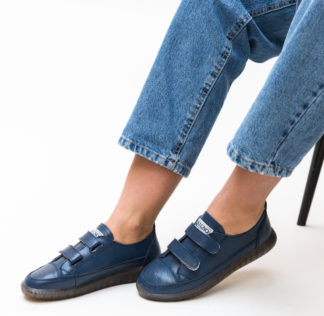 Pantofi sport albastri ieftini de primavara din piele naturala cu inchidere cu scai Selex