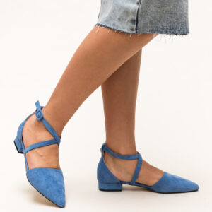 Pantofi de dama Amisha albastri ieftini decupati lateral cu toc mic de 2.5cm si varf ascutit