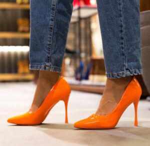 Pantofi Arav Portocalii ieftini online pentru dama