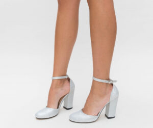 Pantofi de ocazie Gity Argintii ieftini decupati lateral cu toc gros si varf rotund