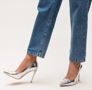 Pantofi lacuiti frumosi de dama Glen argintii lacuit cu toc de 11cm pentru tinute de ocazie